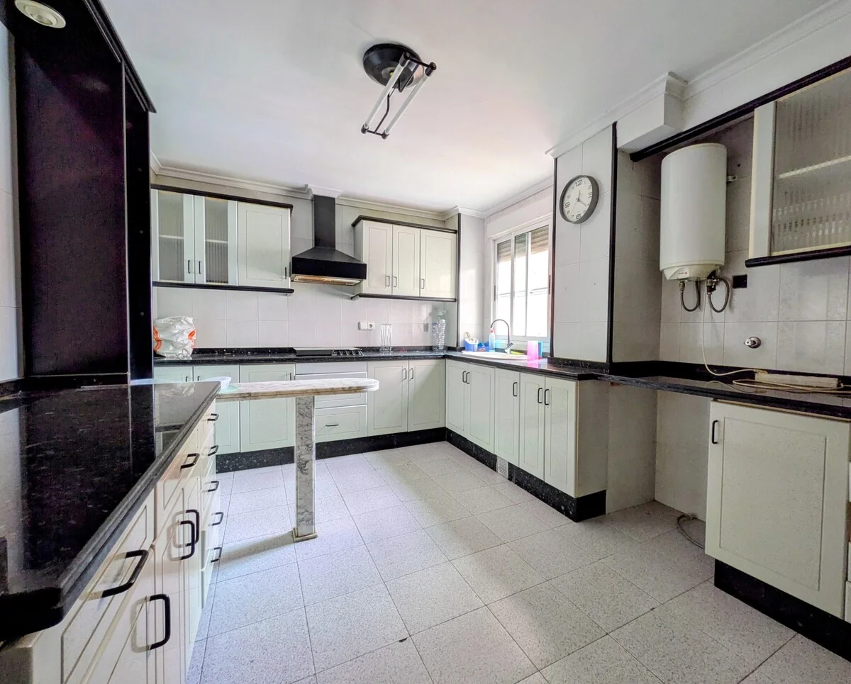cocina, comedor, aseo, terraza