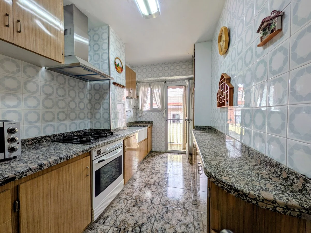 cocina, comedor, aseo, terraza