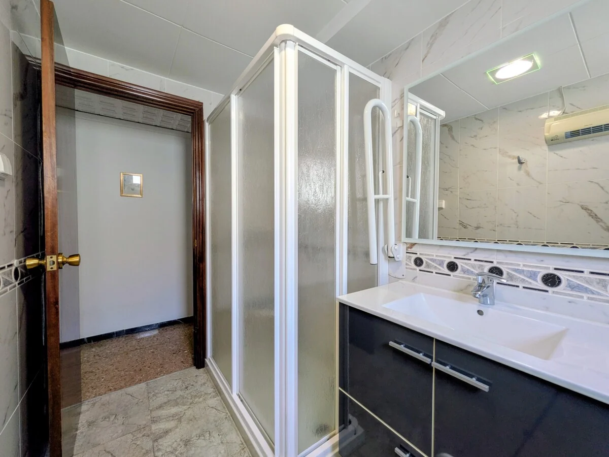 cocina, comedor, aseo, terraza